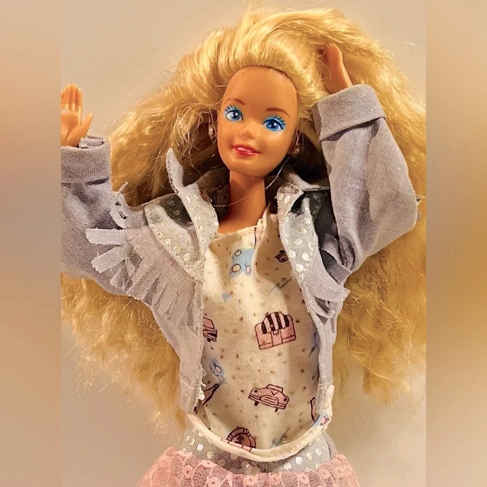 Vintage Feeling Fun Barbie 1980’s